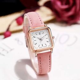 Relógios de pulso Montres femmes Mulheres de luxo es luminosa cinta de couro Digital Wristes Casual Business Relógio Relloj Mujer D240430