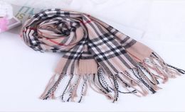 2021 Classic fashion high quality men039s and women039s scarves thick cashmere scarves neck scarves to send J55474492