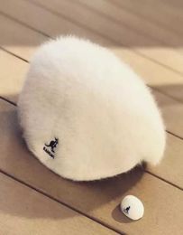 Caps KANGOL Tide Brand Kangaroo Embroidery Beret for Women Vintage Painter Hat Autumn Winter Rabbit Fur Men Comt Warmth Y22108569671