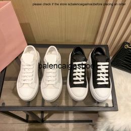 miui classic Casual Shoes Mius womens Outdoor Sports Trainers ladies Low Platform fashion white Elegant double black white sneakers size 34-40 miumiuss