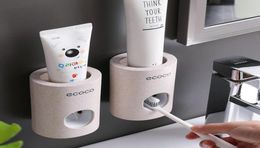 ECOCO Automatic Toothpaste Dispenser Dustproof Toothbrush Holder Wheat straw Wall Mounted Toothpaste Squeezer for bathroom5771656