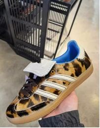 Leopard Pony Sambas Wales Sam Bonner Bas Silver Low Shoes Tonal White Black Lace Designer Originals Men Women Sneakers Casual Shoe Top Quality IE0578/IE0580/IG8181