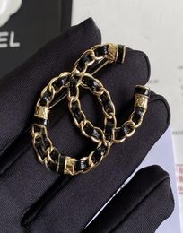 Fashion Real Gold Plated Brass Copper Brooches Luxury CLetter Designer Women Men Brand Pins Faux Leather Jewellery Brooch Pin Marry2883735