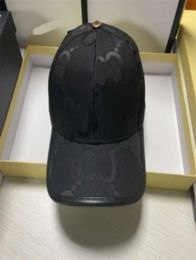 Designer letter leather label baseball cap fashion trend tongue caps luxury male and female stars sunshade hat brand temperament9496577