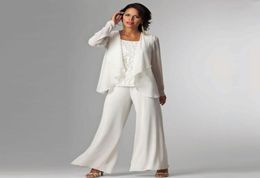 White Chiffon Mother Of The Bride Pant Suits Bateau Neck Lace Wedding Guest Dress With Long Sleeves Jacket Mothers Of The Groom Dr1828721