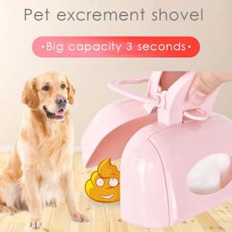 Dog Apparel The Pet Walks To Pick Up Toilet