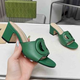 2024 Fashion designer Ladies Sandals Leather Pointing to Toe Middle High Heels 24.5.3.mn
