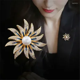 Brooches Sun Flower Brooch Imitation Pearl For Women Gift Fashion Lady Clothes Jewellery Hijab Pins Broach Accessories