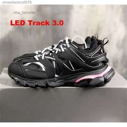 Track 3 LED Shoe Dress Shoes Designer Led Track 3 3.0 Shoe Men Women Sneakers Triple Black White Pink Sneaker Tracks Spo