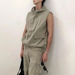 Mens Y2k Functional Multi-Pocket Casual Hooded Vest Genderless Fashion Loose Solid Colour Sleeveless Tank Top Unisex 240425