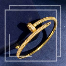 New Arrive Jewellery Full CZ Love Nail Bracelet Bangle with Crystal for Woman Gold Plated Heart Forever Love Bangle Jewellery for Cartera Bracelet Screw Bracelet 462
