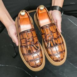 Casual Shoes British Style Men Leather Tassels Designer Flat Comfort Slip-on Men's Loafers Sapatenis Masculino