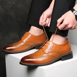Casual Shoes Leather Dress Men Classical Style Men's Breathable Hollow Business Pointed Lace Up Boots Women