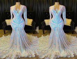 2022 Backless White Illusion neck Sexy Mermaid Prom Dresses Sequins Evening Dresses Open Back Pageant Gowns Custom Long Sleeves BC7951504