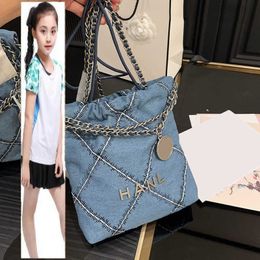 Kids Bags Luxury Brand CC Bag Denim Blue Embroidery Quilted 22 Mini Shopping Bags With Coin Charm Silver Metal Hardware Matelasse Chain Leather Round Strap Crossbody