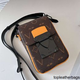 Lvse Lvity Phone Designer Embossed Holder Unisex Bag High quality Old Flower Black Buckle Removable Leather Strap Two Pockets Square