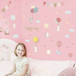 Wall Stickers Cute Animal Balloon Sticker Children Room Baby Bedroom Kindergarten Decoration Animation For Casual DIY