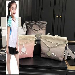 Kids Bags Luxury Brand CC Bag Womens Vintage 22 Mini Shopping Shoulder Gradient Bag Silver Coin Charm Round Leather Strap Matekasse Chain Crossbody Purse Lacquered L