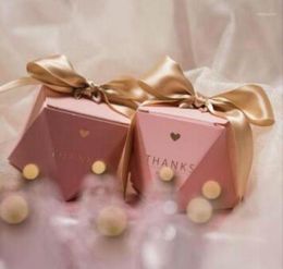 50 X Creative Pink Diamond Style Wedding Favours Candy Boxes Bomboniera Sachet Sugar Chocolate Box Party Supplies Thanks Gift Box17546395
