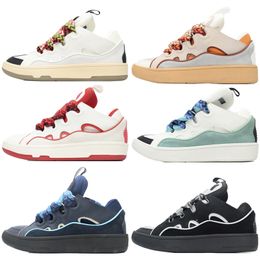 Quilted Tongue Curb Sneakers Leather Designer Shoes Lavins Fashion Chaussure Skate Trainer Men Women Almond toe 90s-inspired style Black White Green Red Blue Grey