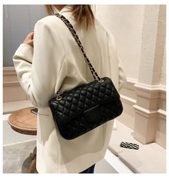 Designer Fashion Women Black Tote Bags Beach Shopping Wallet on Chain Handbag Leather Shoulder Purse Crossbody Classic Flap Lattice Bag Black White Red Pink 2024 new