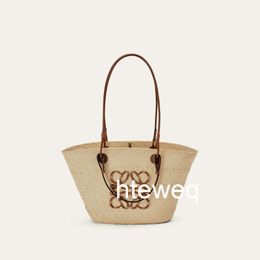 Fashion Trend French Rattan Braided Bag 2024 New Pastoral Style Tote Seaside Holiday Handbag