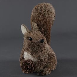 Cute Desktop Decor Squirrel Shaped Figurine Ornament Decorative Artware for Home Shops Office 240425