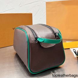Luis Vintage Lvvl Lvity Lvse Men Wash Designer Women Bags Handbags Bag Classic Lady Purse Leather Hand Bag