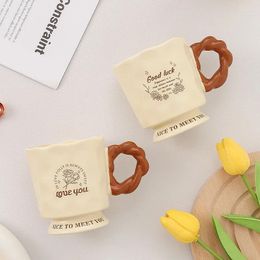 Mugs Creative Wine Feet Cup Milk Fufu Niche Design Home Office Ceramic Girl High Appearance Drinking Couple's Birthday Gift