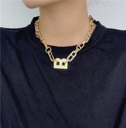 Exaggerated Chunky Letter B Chain Necklace Gold Silver Plated Statement Short Clavicle Chain Simple Hip Hop Prndant Jewellery Female1573183