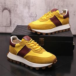 Casual Shoes Lightweight Yellow Fashion Men Spring Trend Mens Sneakers All-match Students Flats