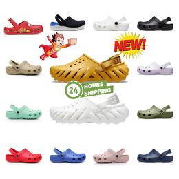 NEW Fashion Comfort clog slippers mens womens designer sandals mens summer beach slippers waterproof slides womens outdoor cro shoes Soft