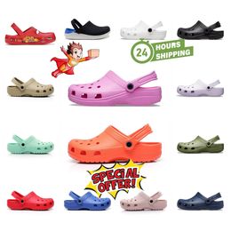 clog slippers mens womens designer sandals mens summer beach slippers waterproof slides womens outdoor cro shoes