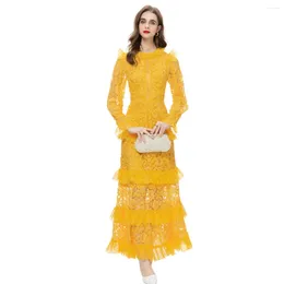 Party Dresses Fashion Runway Designer Women's Round Neck Ruffled Long Sleeved Embroidered Retro Golden Hollow Out Dress Trending
