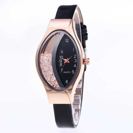 Wristwatches Exquisite Style Women es Luxury Diamond Fashion Quartz Wristes Woman Clock Ladies Montre Femme Reloj Mujer d240430