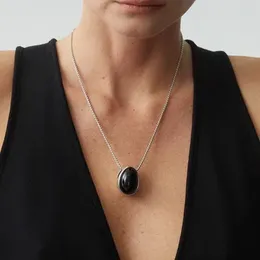 Pendant Necklaces Natural Stone Obsidian Egg Necklace Black Ellipse Sweater Chain Vintage Accessories For Women Chic Jewellery Gift Collier