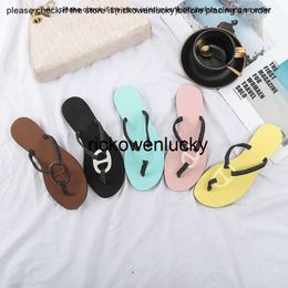 h Summer h Family Slippers Womens Sandals Pig Nose Clip Toe Flip Flop Large Flat