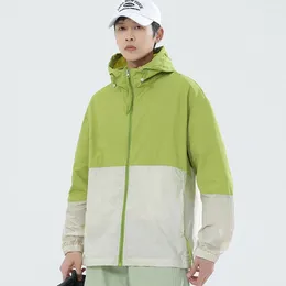 Men's Jackets 2024 Summer UPF 50 UV Sun Protection Skin Coats Color Block Patchwork Ultra-light Hooded Windbreaker Casual Outwear