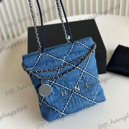Women Designer Denim Blue 22 Classic Mini Quilted Crossbody Bags With Coin Round Strap Silver Metal Hardware Matelasse Chain Diamond Lattice Outdoor Purse 20x17CM