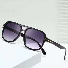 New double beam fashionable trendy sunglasses, T-shaped men's and women's square pilot sunglasses