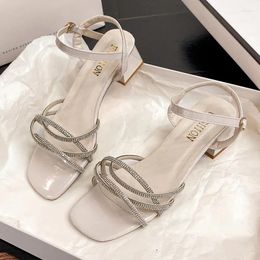 Dress Shoes 2024 Summer Fashion Open Toe Solid Colour One Line Buckle Strap Sexy Water Diamond Wearable Women Sandals Women's