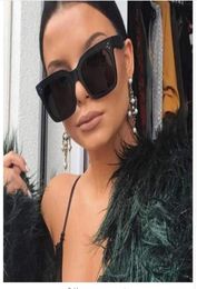 2019 Kim Kardashian Sunglasses Lady Flat Top Eyewear Lunette Femme Women Luxury Branded Sunglasses Women Rivet Sun Glasse UV4008902521