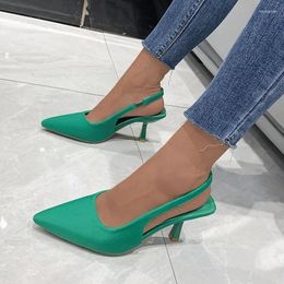 Sandals 2024 Summer Women's Closed Toe Green Single Shoes With Thin Heel Mid-heeled Fashion Hollow Pointed Women