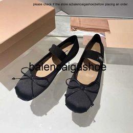 miui satin 2023 luxury ballet shoes boat shoes Paris ballet fashion professional dance shoes mm thick-soled bow single shoes womens flat sandals 35-41 es. 89UQ miumiuss