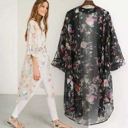 Women Beach Wear 2023 Summer Women Chiffon Floral Kimono Beach Cardigan Sheer Cover Up Swimwear Long Blouse Shirts Female Tops d240501