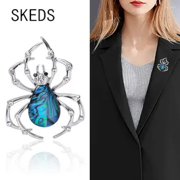 Brooches SKEDS Creative Shell Spider Pins For Men Vintage Exquisite Metal Badges Simple Fashion Suit Brooch Lapel Pin Man Gift