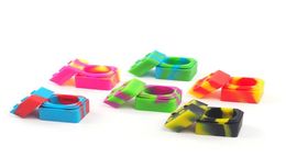 New Slick Nonstick Accessories Silicone Containers Mixed Colours For Wax Oil Silicon Jars Dab Box Container Electronic Cigarettes W2676266