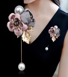 Pins Brooches Ladies Cloth Art Pearl Fabric Flower Brooch Pin Cardigan Shirt Shawl Professional Coat Badge Jewellery Women Accessor1307384