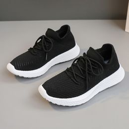 2024 Hot sale casual shoes white black brown Mens shoes breathable outdoor sports sneakers size 35-40GAI