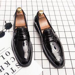 Casual Shoes Men's Slip On Business Dress Oxfords Working Flats Footwear Breathable Patent Leather Wedding